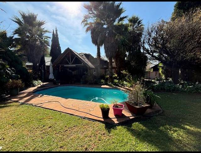 3 BEDROOM HOUSE FOR SALE IN HENLEY-ON-KLIP